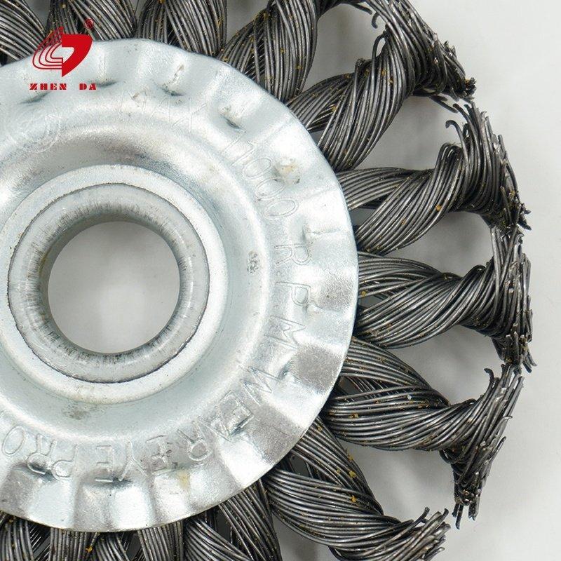 Щетка для садовых машин с травосборником и витой проволокой (арт. 25-1408588)