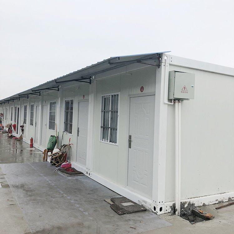 Контейнерный дом для офиса и мастерской на колесах 20фт, экологичный, сборный (арт. 25-30072101)