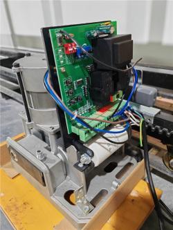 Открывалка для гаражных ворот автоматическая с USB 1100 кг (арт. 25-5080867)