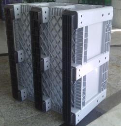 Контейнеры пластиковые для хранения на паллетах 100-400 кг (арт. 25-5081441)