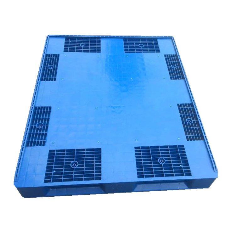 Паллет пластиковый односторонний 4-сторонний для бутылок (арт. 25-5081569)