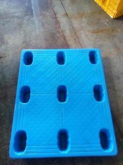 Паллеты пластиковые легкие одноразовые 4-сторонние 9 футов (арт. 25-5081692)