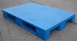 Паллет пластиковый гигиеничный 4-сторонний HDPE/сталь/PP (арт. 25-5081896)