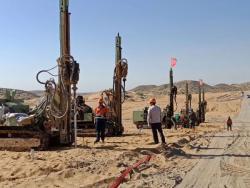 Станок буровой гидравлический солнечный винтовой для свай (арт. 25-5081970)