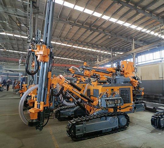 Станок буровой гусеничный для карьеров и шахт KG420 (арт. 25-5082028)