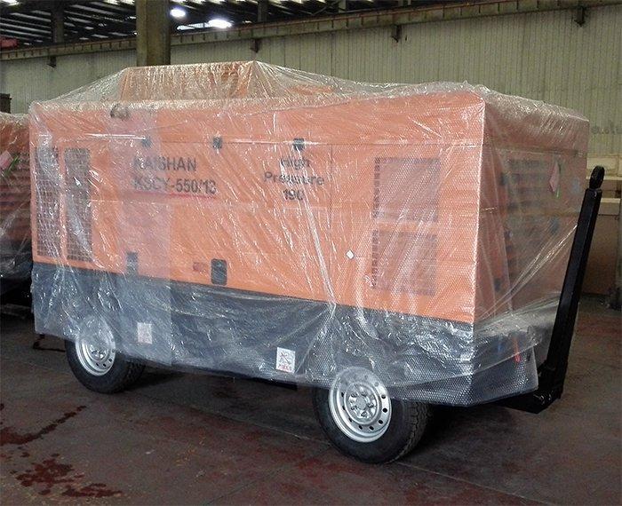 Компрессор дизельный передвижной винтовой 550 Cfm 13 bar (арт. 25-5082038)