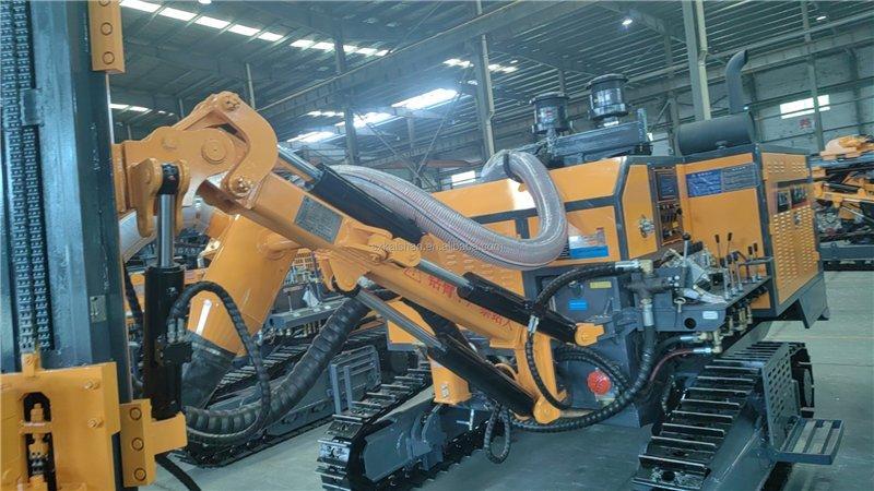 Компрессор дизельный гусеничный с буровой установкой (арт. 25-5082191)