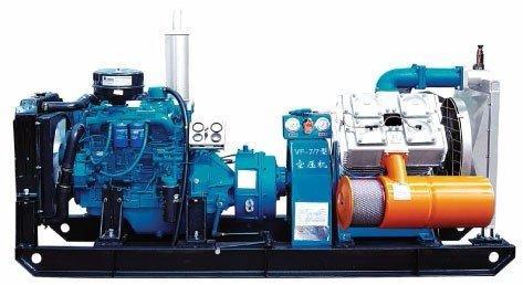 Компрессор поршневой 3-цилиндровый 250 CFM с отбойным молотком (арт. 25-5082249)