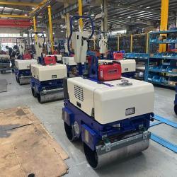 Каток дорожный вибрационный гидравлический 800кг двойной барабан (арт. 25-5082419)