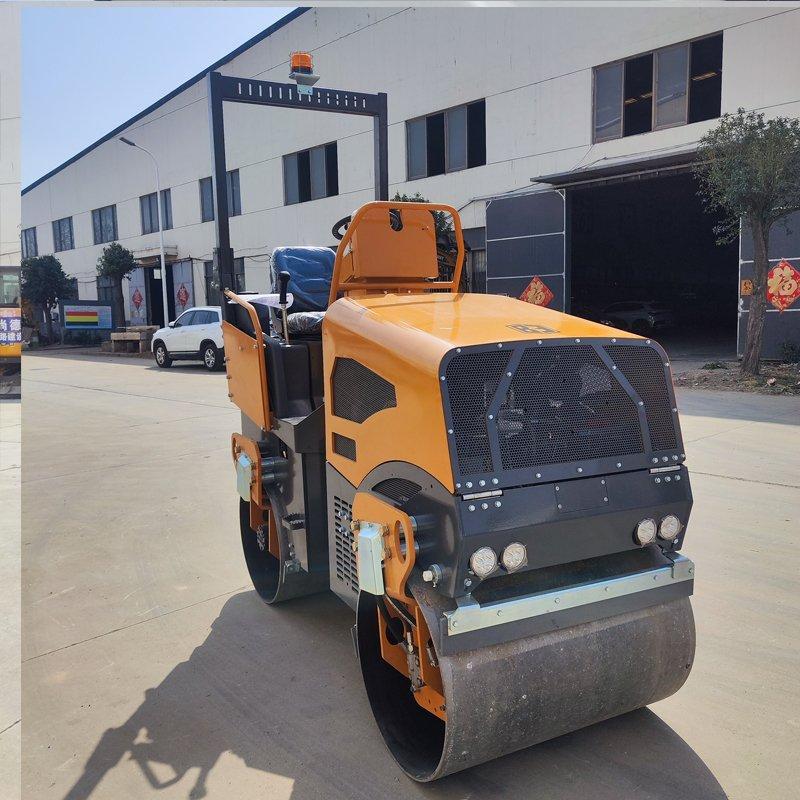 Каток дорожный вибрационный 2 тонны для асфальта (арт. 25-5082421)