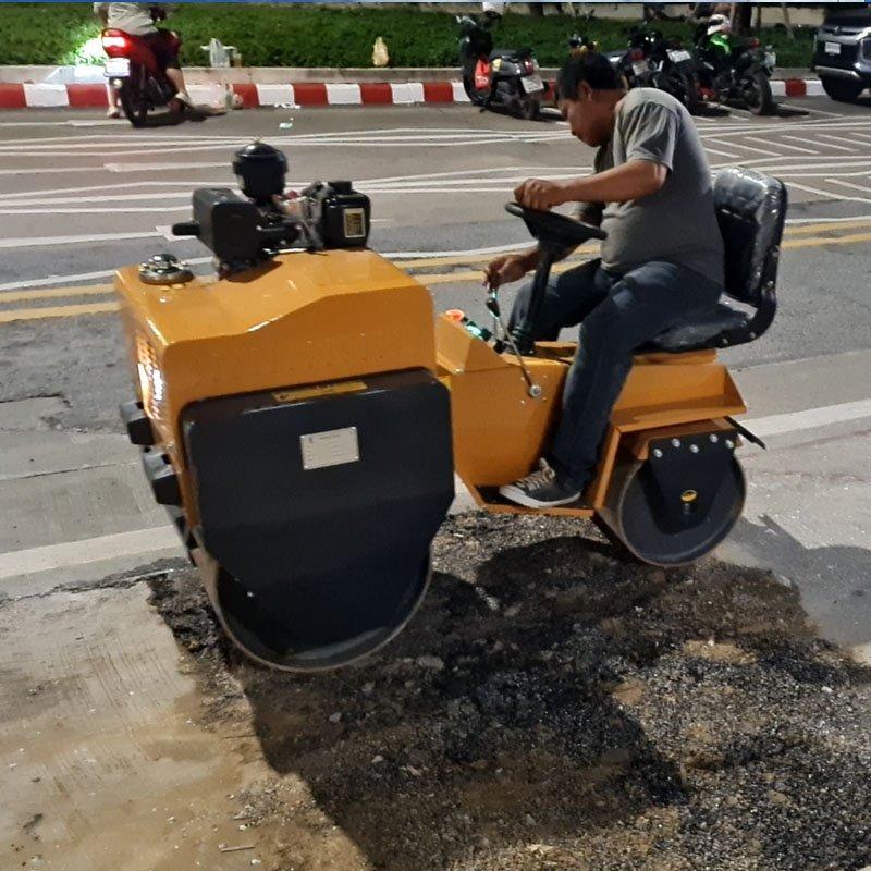 Каток дорожный мини вибрационный с бензиновым двигателем (арт. 25-5082425)