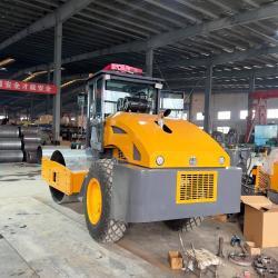 Каток дорожный вибрационный одно-барабанный 6-12 тонн (арт. 25-5082468)