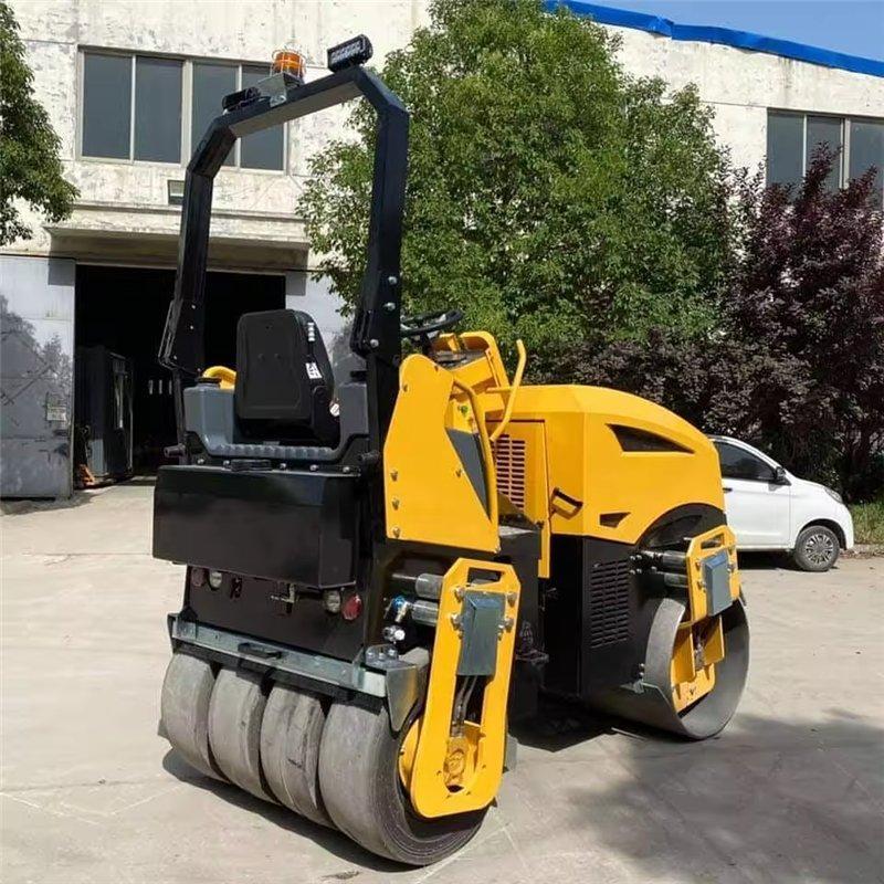 Каток дорожный вибрационный гидравлический резиновые шины (арт. 25-5082497)