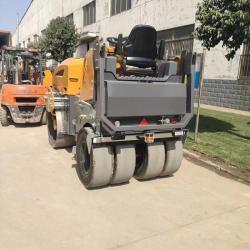 Каток дорожный вибрационный с резиновыми шинами 2-3 тонны (арт. 25-5082524)