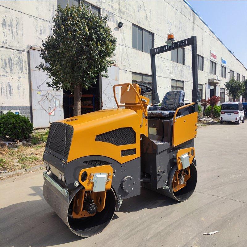 Каток дорожный вибрационный 2 тонны для асфальта и бетона (арт. 25-5082628)