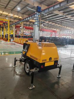 Мобильная осветительная башня с генератором 6KW и 4x1000 лампами (арт. 25-5082793)