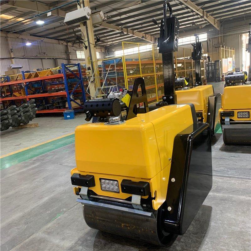 Каток дорожный вибрационный мини с дизельным двигателем 600 кг (арт. 25-5082796)