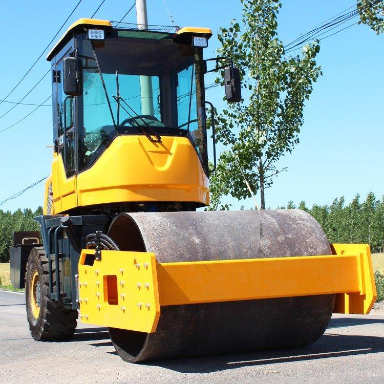 Каток дорожный мини 4 тонны 80KN с механическим приводом (арт. 25-5083009)