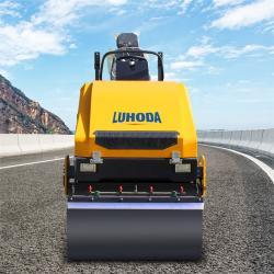 Каток вибрационный дизельный двухвальцовый для дорог (арт. 25-5083048)