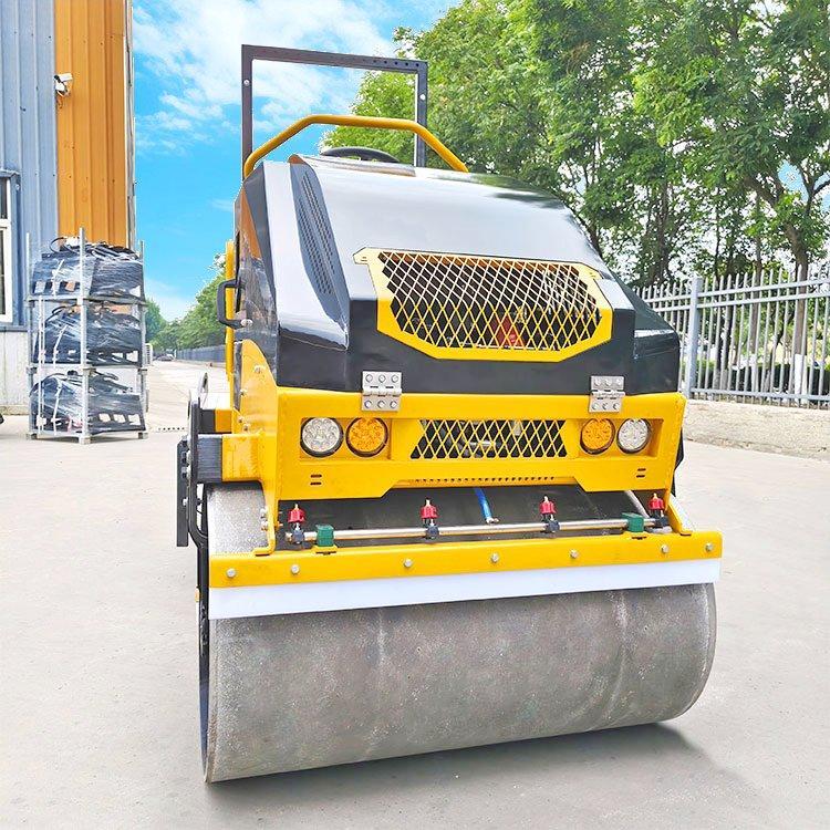 Каток дорожный вибрационный дизельный 3 тонны двойной барабан (арт. 25-5083239)