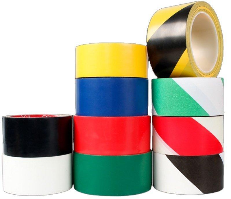 Лента сигнальная PE с печатью и клеевым слоем (арт. 25-5083379)