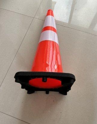 Конус дорожный гибкий ПВХ 90 см для безопасности (арт. 25-5083387)