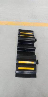 Протектор кабельный резиновый двухканальный уличный (арт. 25-5083400)