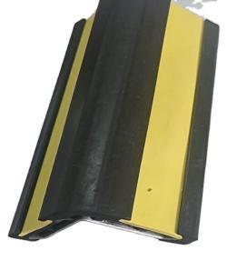 Уголки резиновые защитные светоотражающие для стен (арт. 25-5083441)