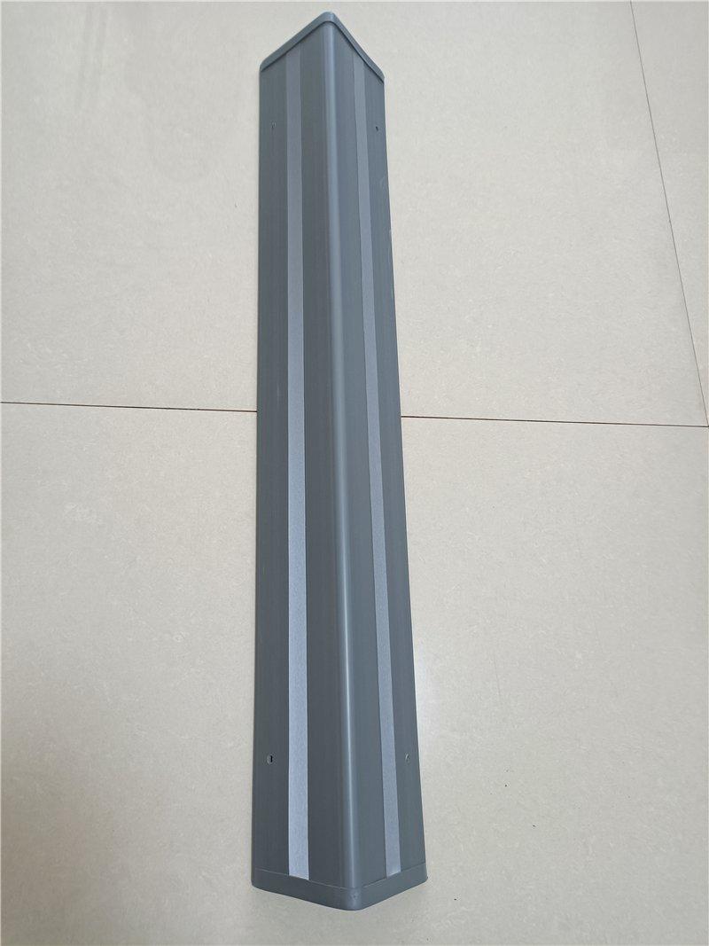 Уголки резиновые защитные светоотражающие для стен (арт. 25-5083441)