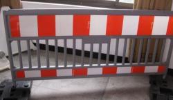 Барьер дорожный пластиковый для безопасности движения (арт. 25-5083469)