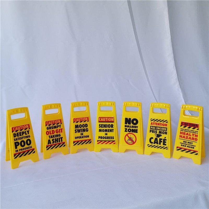 Знаки предупреждающие мини пластиковые для трафика (арт. 25-5083491)