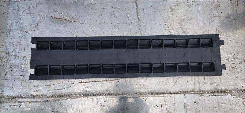 Покрытие резиновое для кабелей черно-желтое 1-канальное (арт. 25-5083591)