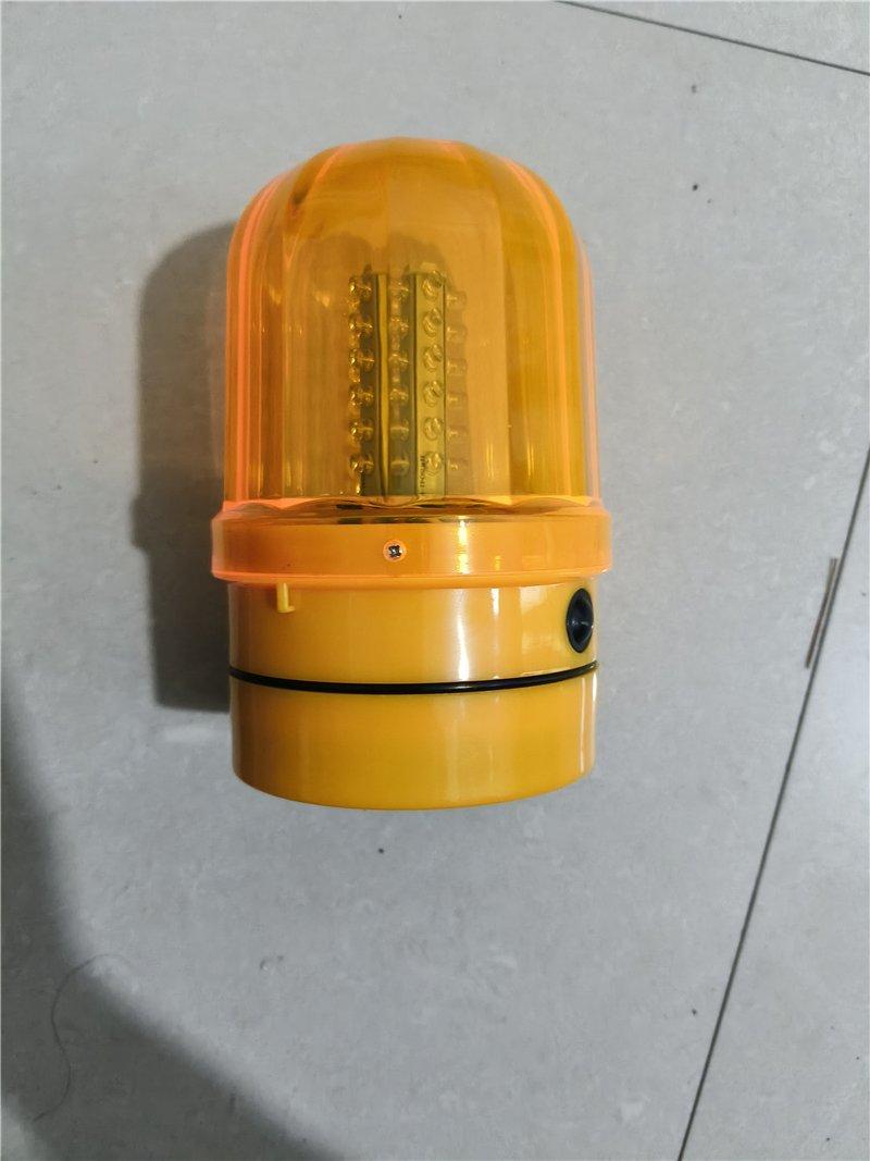 Лампа аварийная магнитная светодиодная вращающаяся на батарейках (арт. 25-5083641)