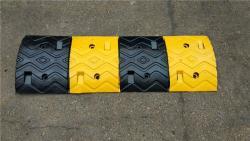 Лежачий полицейский резиновый дорожный 1000мм прочный (арт. 25-5083667)