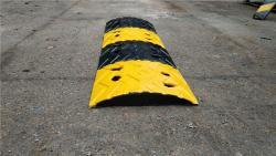 Лежачий полицейский резиновый дорожный 1000мм прочный (арт. 25-5083667)