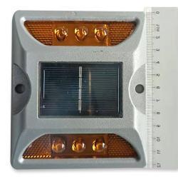 Светоотражатель дорожный алюминиевый с солнечной панелью 6 LED (арт. 25-5083698)