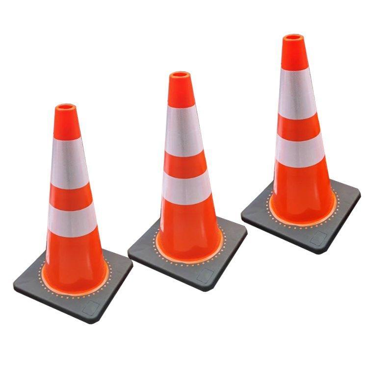 Конус дорожный ПВХ с черным основанием и светоотражателем 28" (арт. 25-5083729)