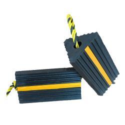 Упор резиновый для колёс с верёвкой авиационный (арт. 25-5083781)