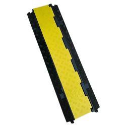 Лежачий полицейский резиновый 3 канала с желтой крышкой (арт. 25-5083838)