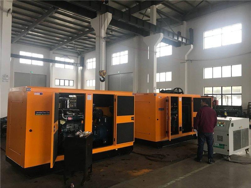 Генератор дизельный 30 кВА 22 кВт бесшумный для Уганды (арт. 25-5084299)