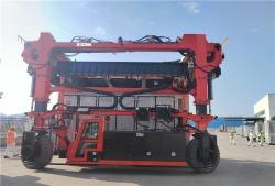 Кран портовый 60 тонн с контейнерным захватом и двигателем (арт. 25-5085287)