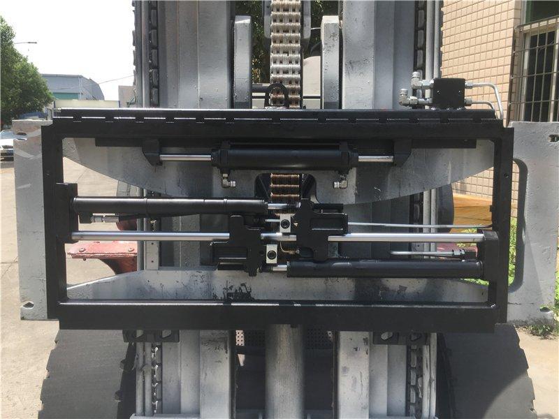 Вилочный погрузчик дизель-электрический с боковым сдвигом (арт. 25-5085290)