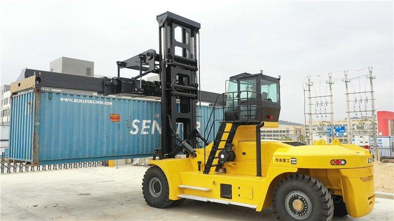 Погрузчик вилочный 50T с контейнерным спредером 20/40 футов (арт. 25-5085476)