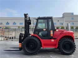 Погрузчик вилочный внедорожный дизель-электрический 4x4 (арт. 25-5085508)