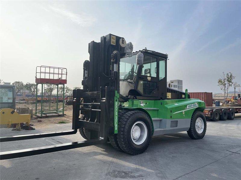 Погрузчик вилочный 15 тонн с двигателем Cummins SOCMA (арт. 25-5085521)