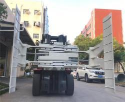 Погрузчик вилочный 3 тонны с захватом и пневматическими шинами (арт. 25-5085580)