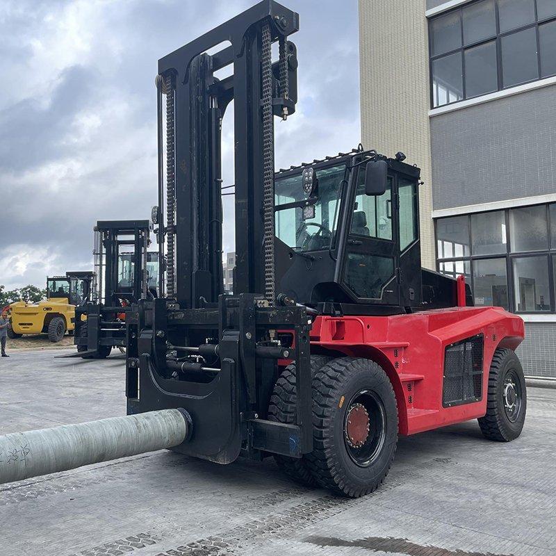 Погрузчик электрический 12т с насадкой SOCMA (арт. 25-5085627)