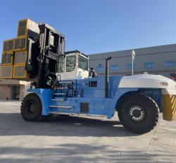 Погрузчик вилочный 50 тонн для порта и контейнеров (арт. 25-5085648)