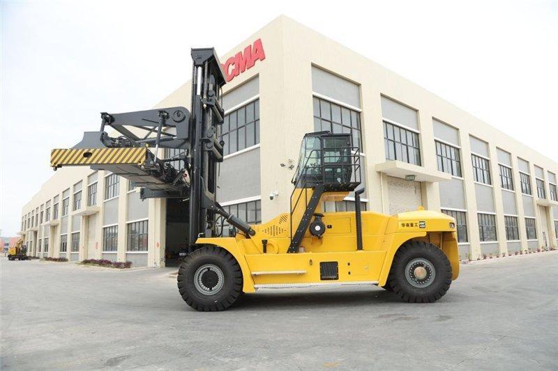 Погрузчик вилочный 45 т с контейнерным спредером (арт. 25-5085726)