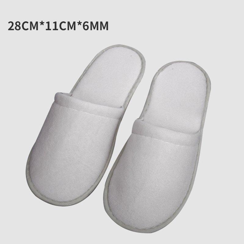 Набор гостиничных одноразовых принадлежностей с зубной щеткой (арт. 25-5085914)